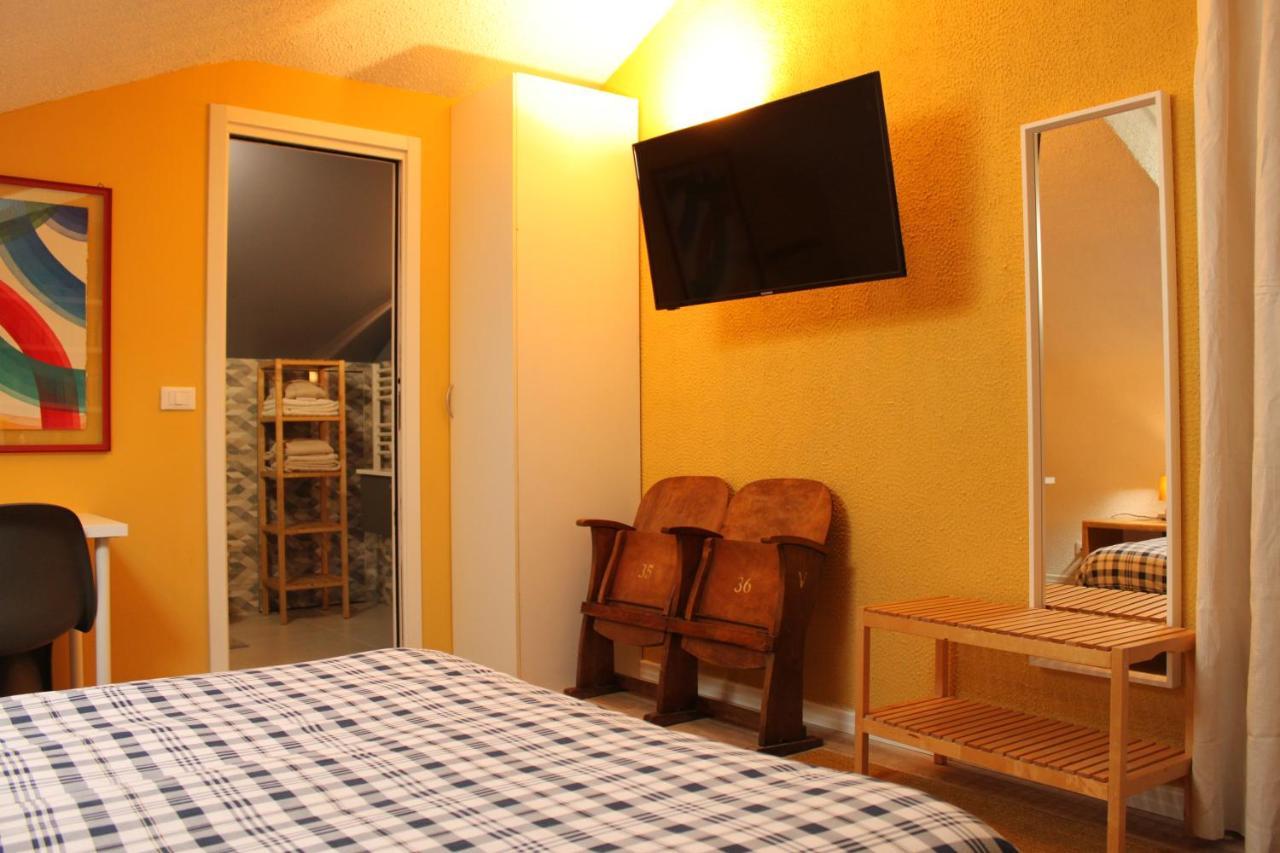 La Gare B&B Fiera มาเจ็นตา ภายนอก รูปภาพ