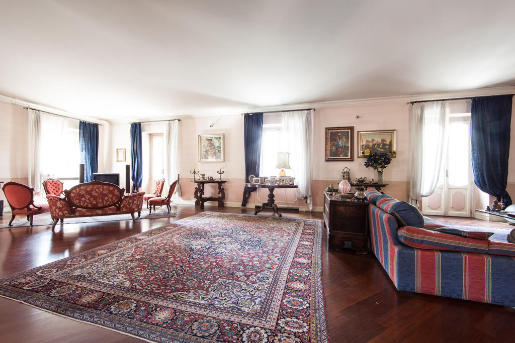 La Gare B&B Fiera มาเจ็นตา ภายนอก รูปภาพ